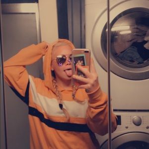 Meet your Posher, Starlee